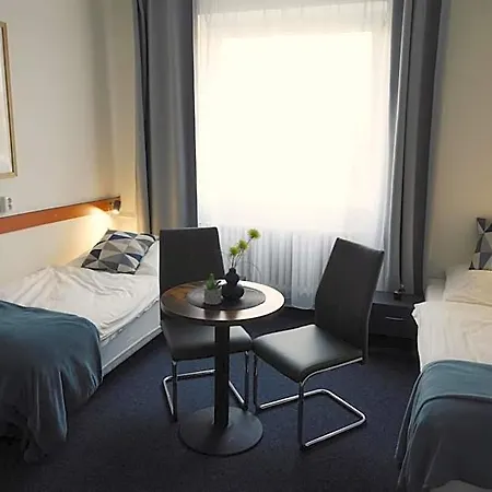 Hotel Morava 307 Uherske Hradiste Safarikova 855 Buchlovice